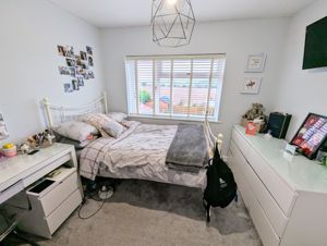 Photo 25- click for photo gallery